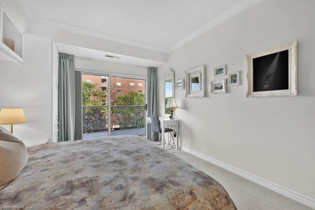 5188 Lakeshore Road #409