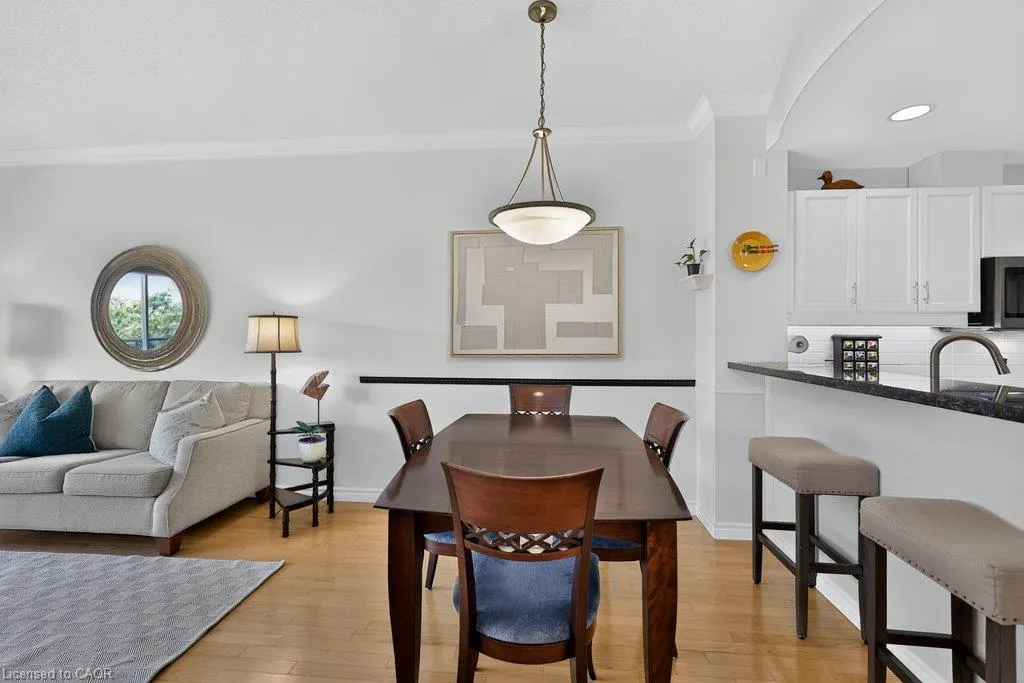 5188 Lakeshore Road #409