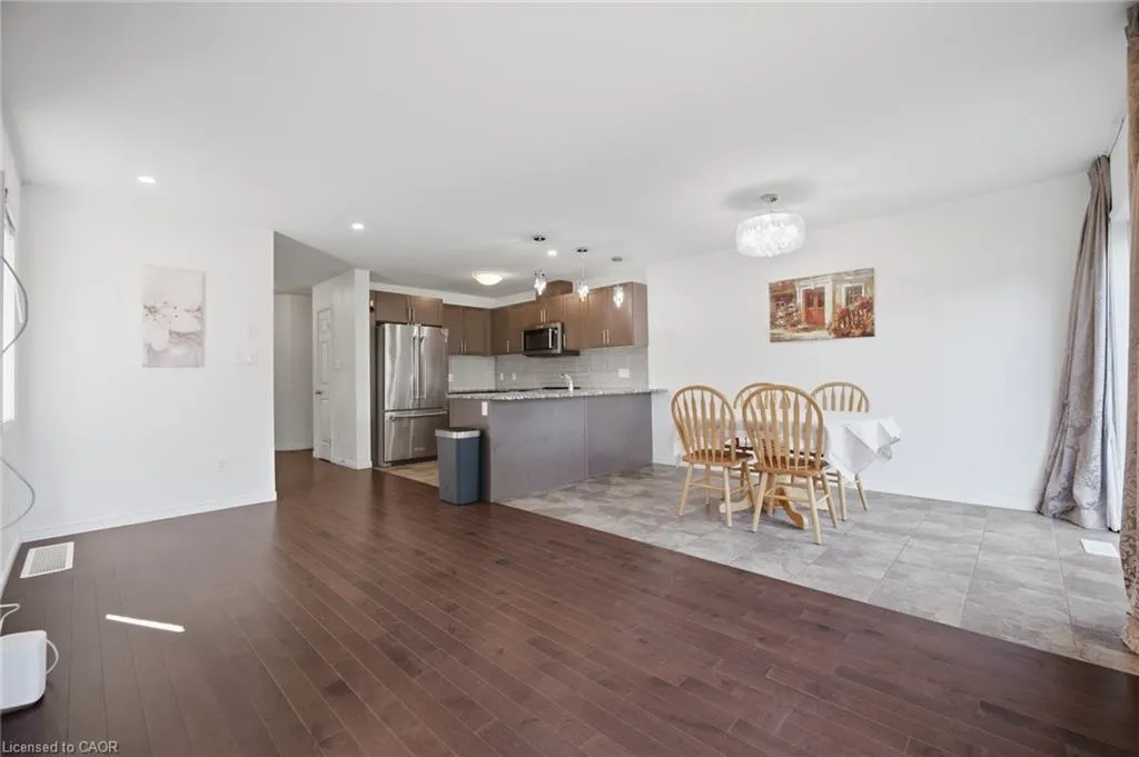 135 Hardcastle Drive #85