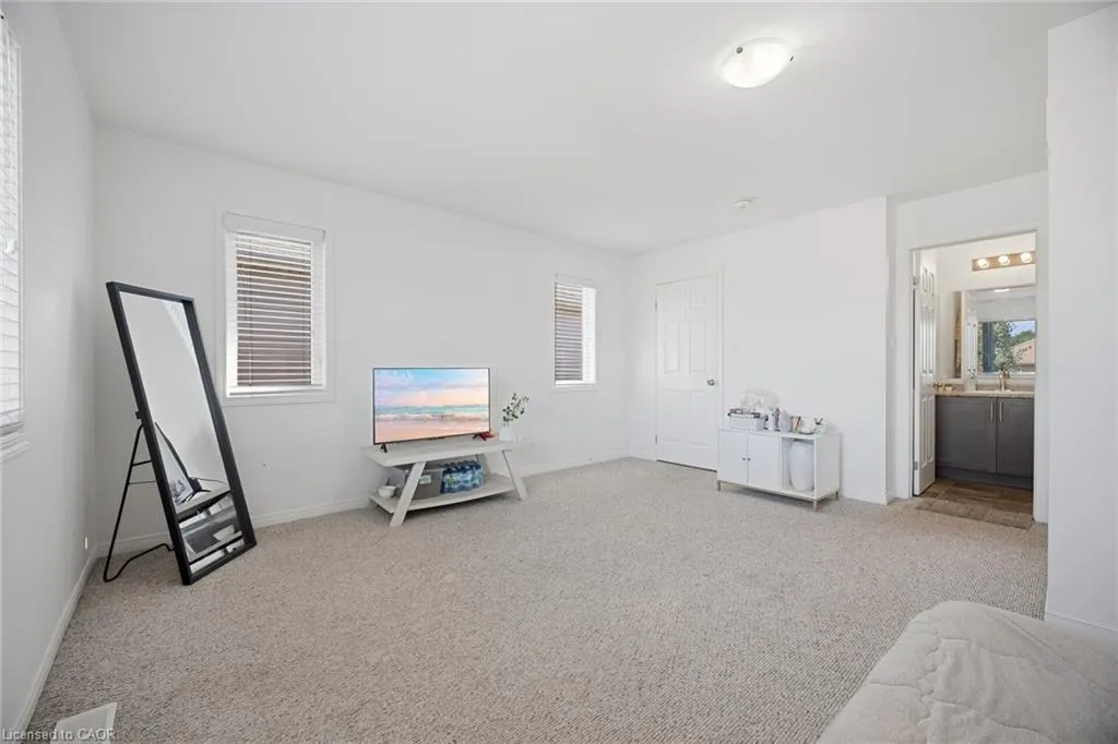 135 Hardcastle Drive #85