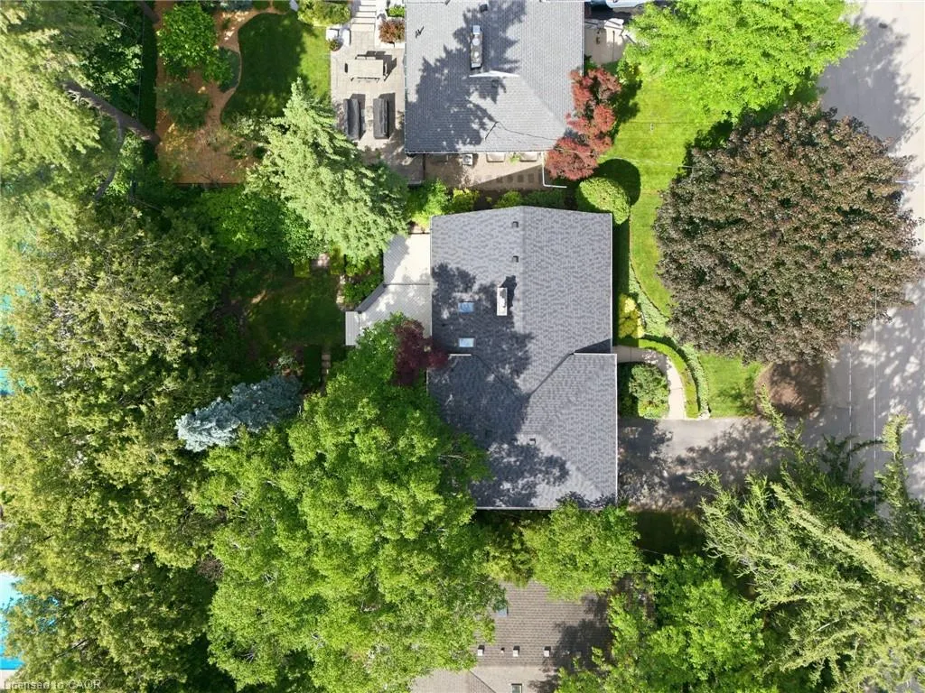 571 Leonard Court