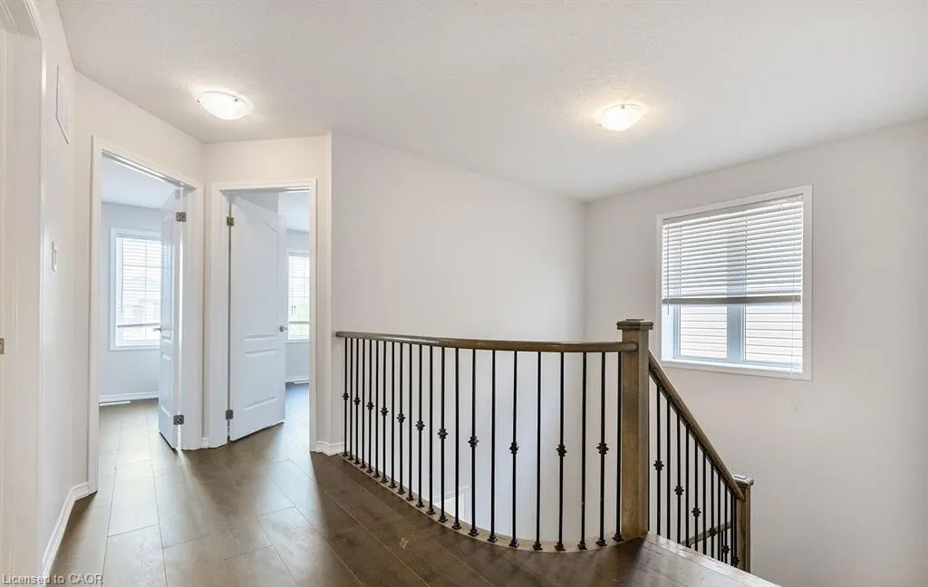 25 Munro Circle