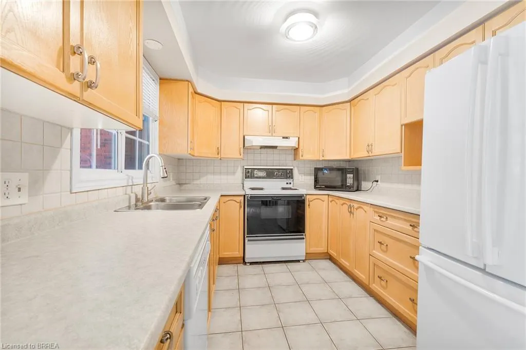 570 West Street #2