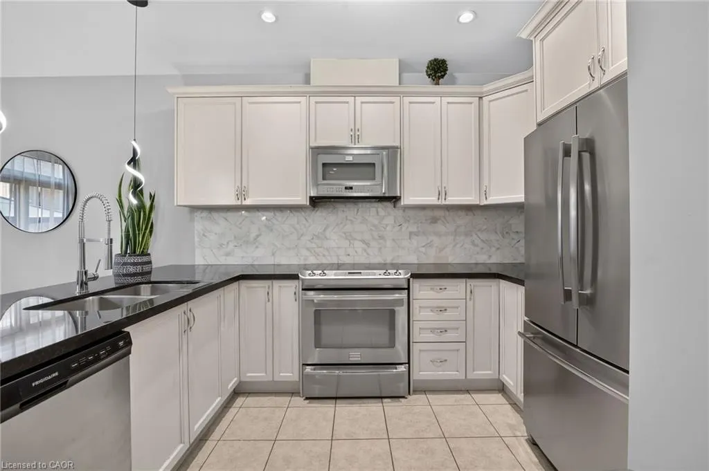 58 Summerberry Way