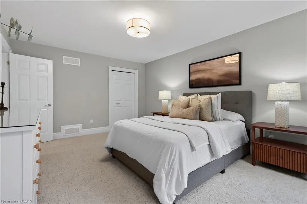 3523 Kingbird Court