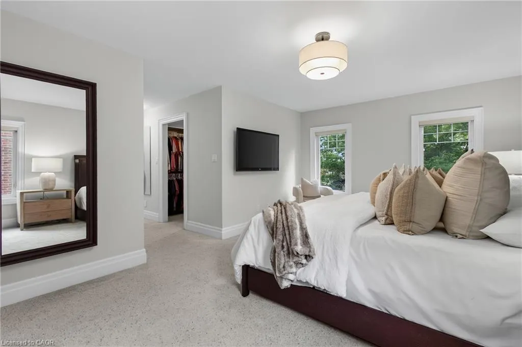 3523 Kingbird Court