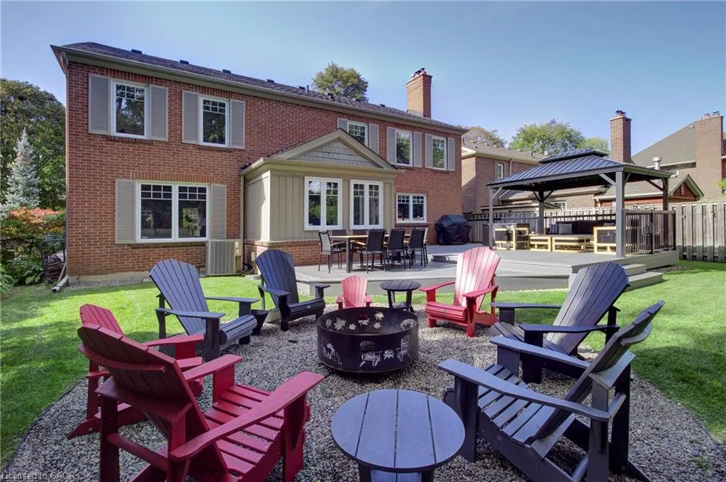 3523 Kingbird Court