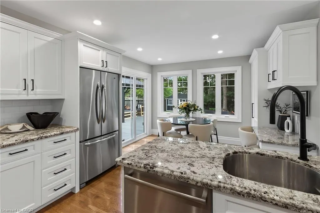 3523 Kingbird Court