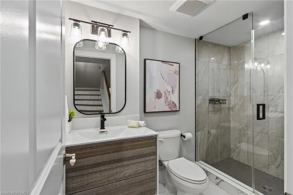 3523 Kingbird Court
