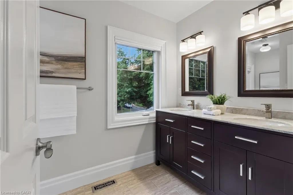 3523 Kingbird Court