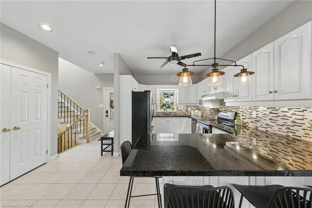 2024 Grovetree Lane
