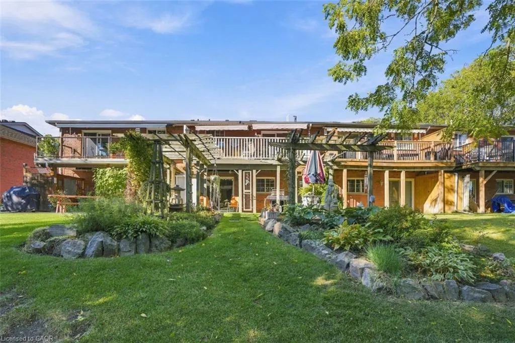 9 Kinsman Court S