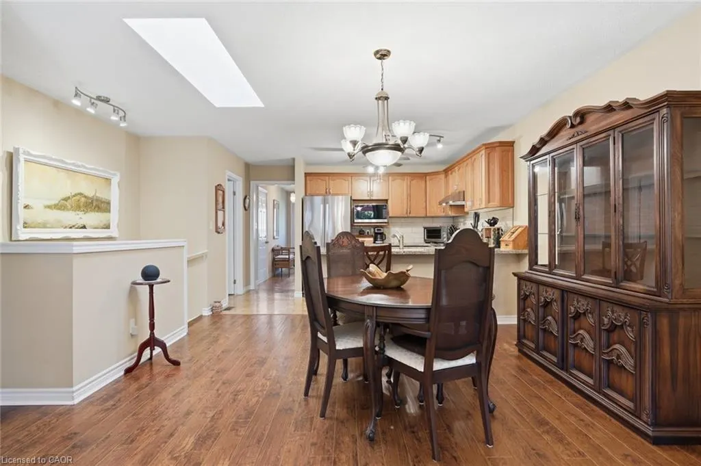 9 Kinsman Court S
