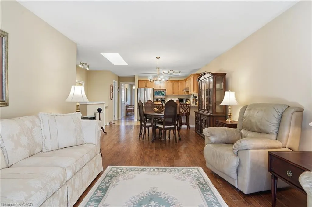 9 Kinsman Court S