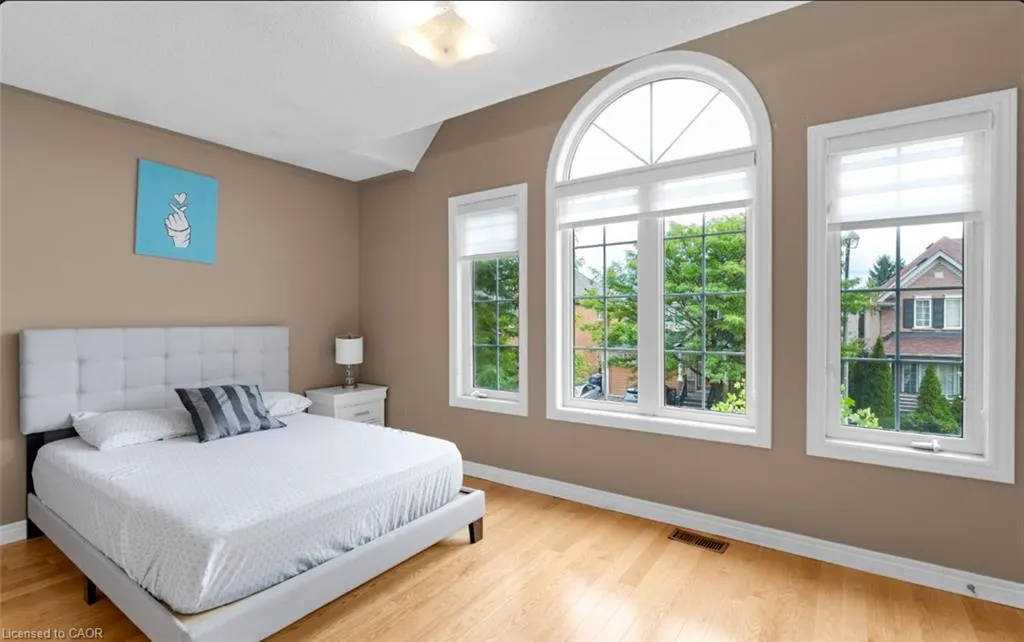 10 Morgandale Road