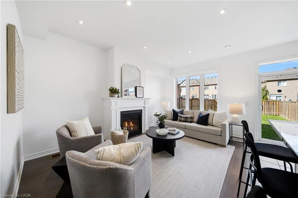 7 Heming Trail