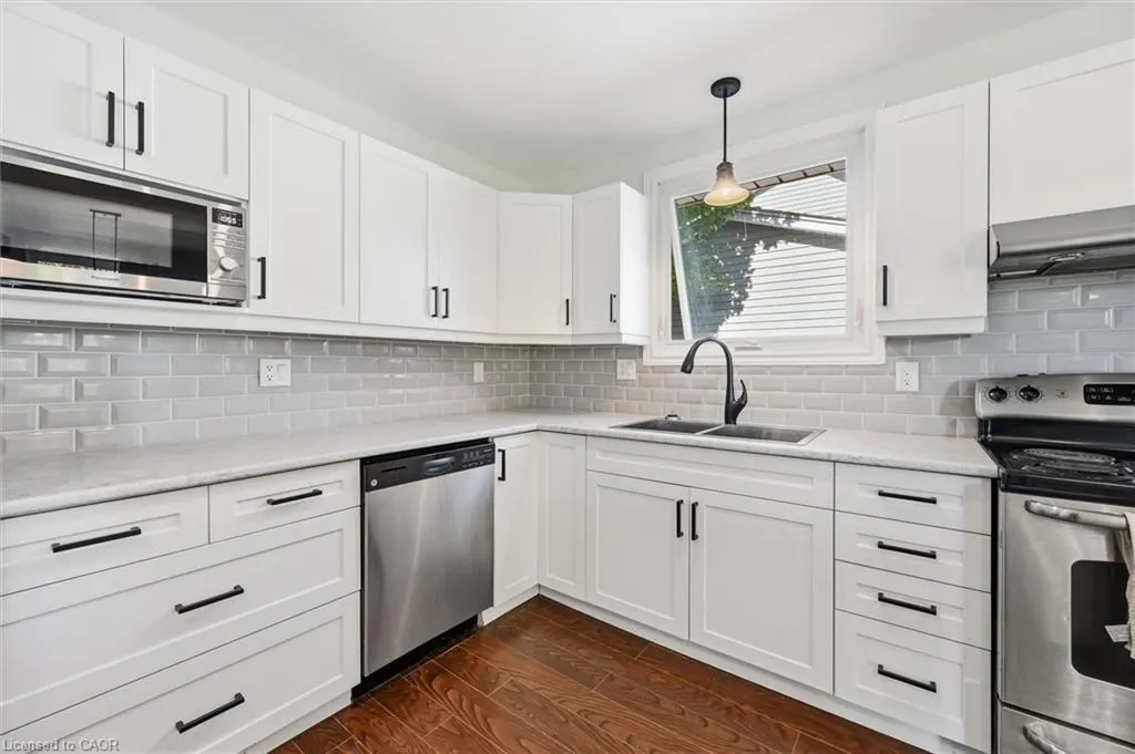 1072 Quinton Road