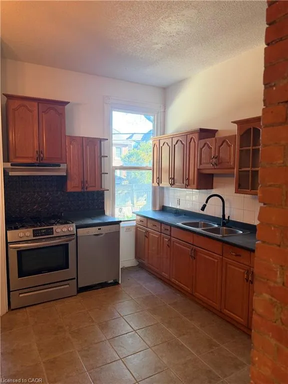 73 Sherman Avenue S #MAIN