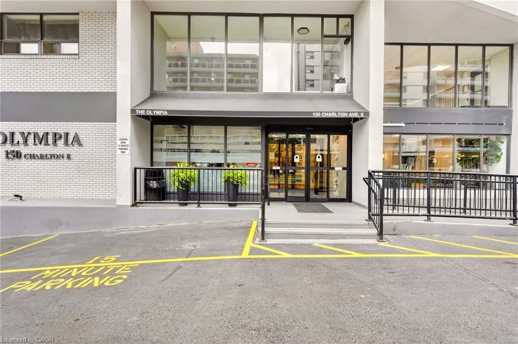 150 Charlton Avenue E #2905