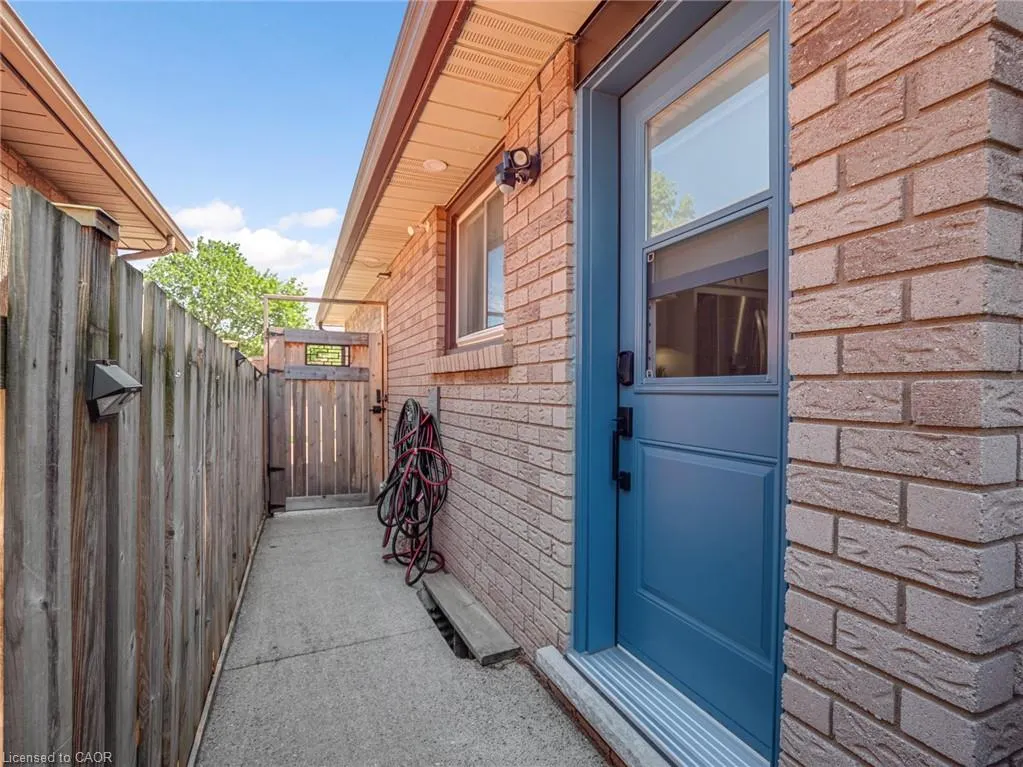 16 Juniper Drive