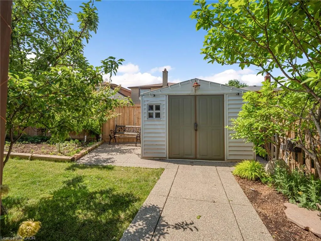 16 Juniper Drive