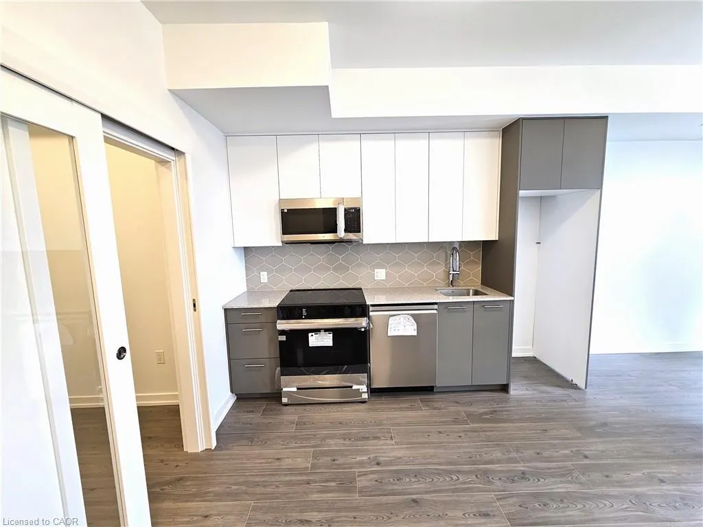 30 Francis Street S #2312