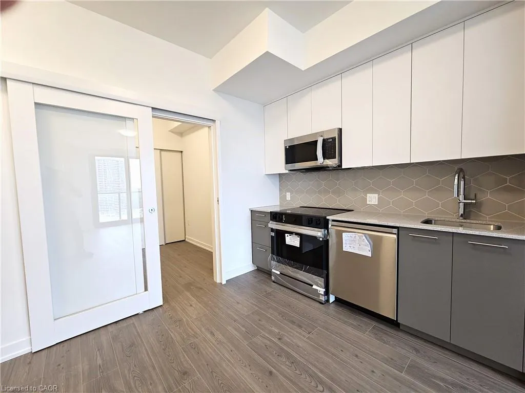 30 Francis Street S #2312