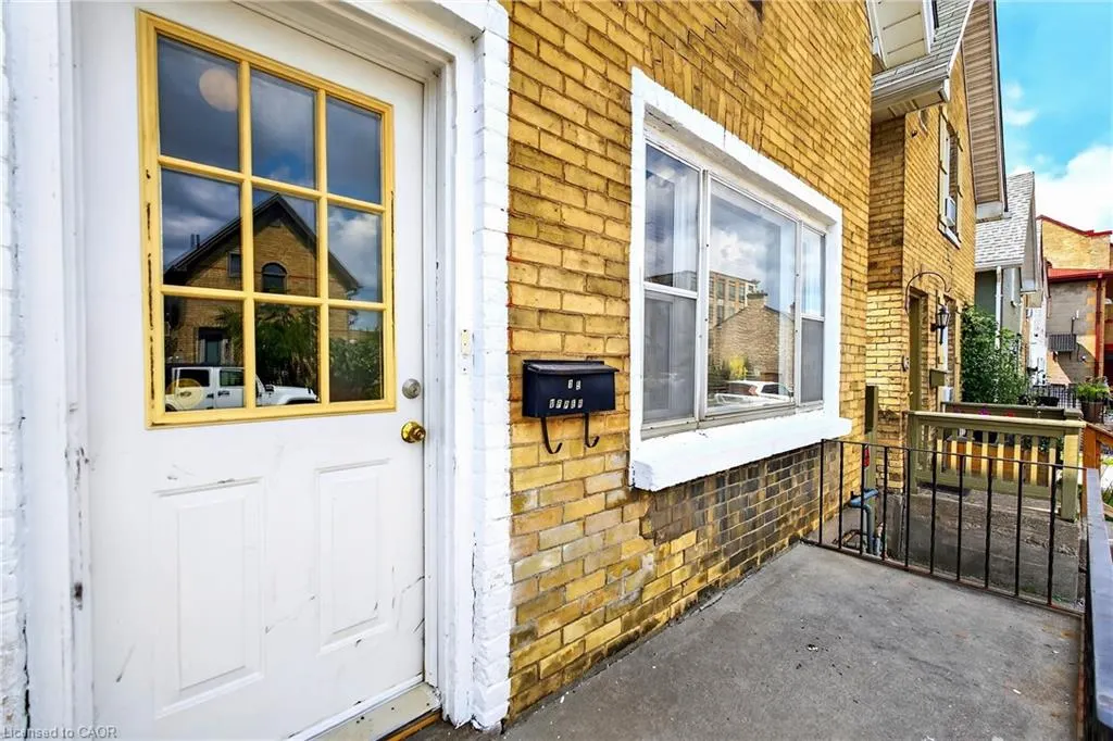 15 Warnock Street #Upper