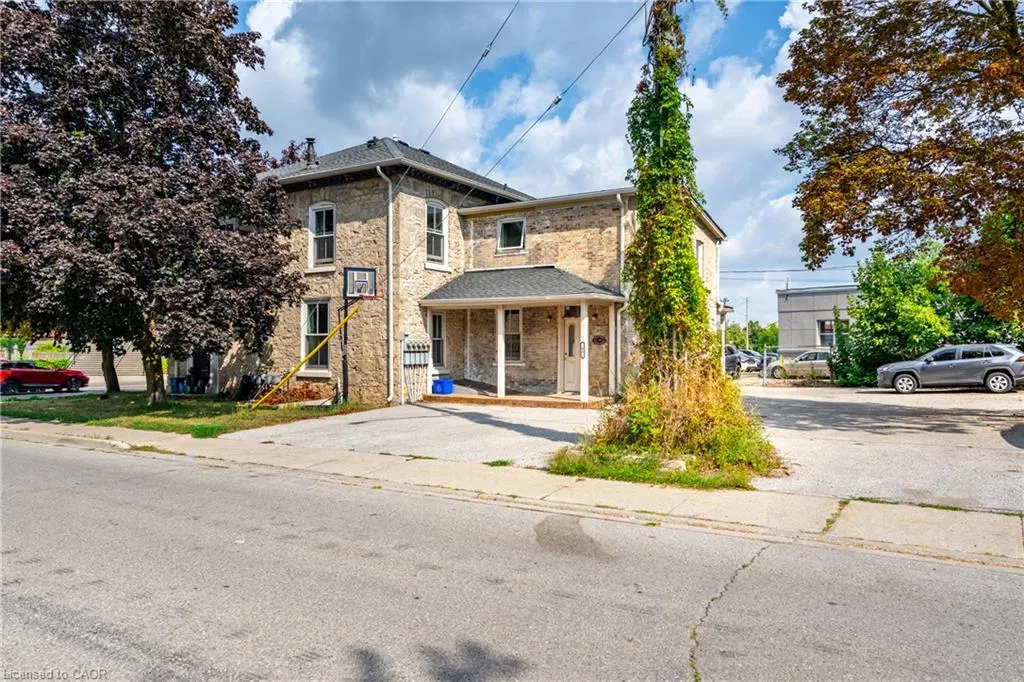 81 Water Street S #1