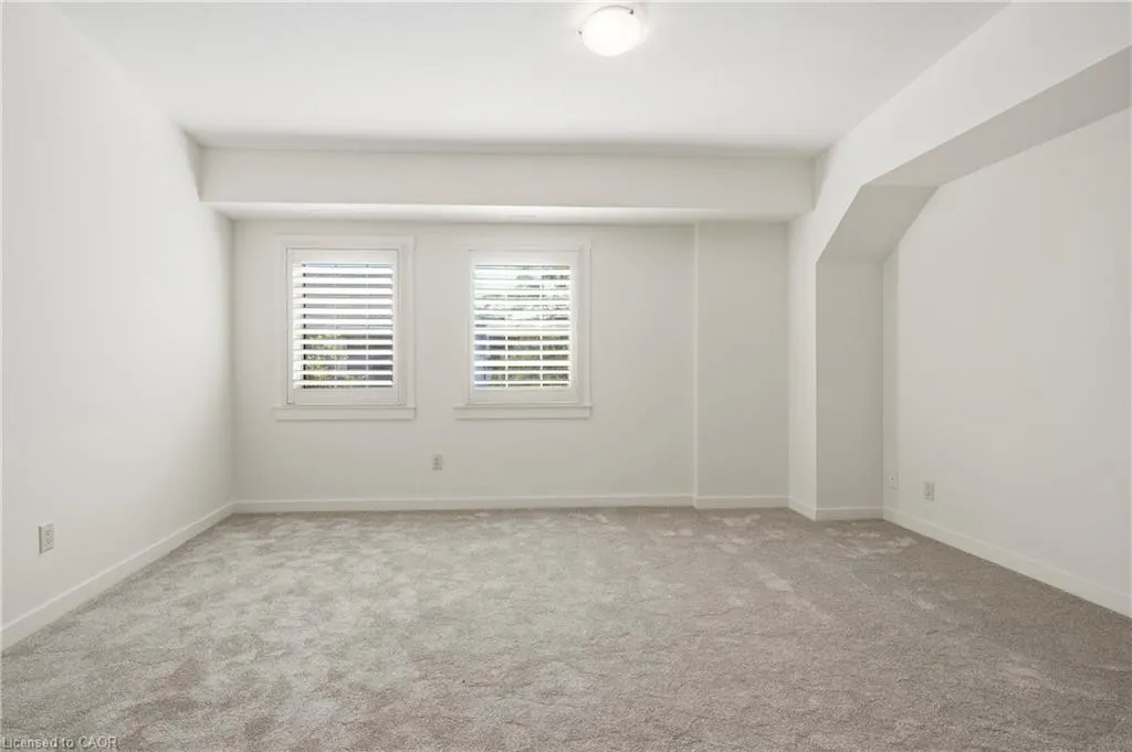 49 Ontario Street #8
