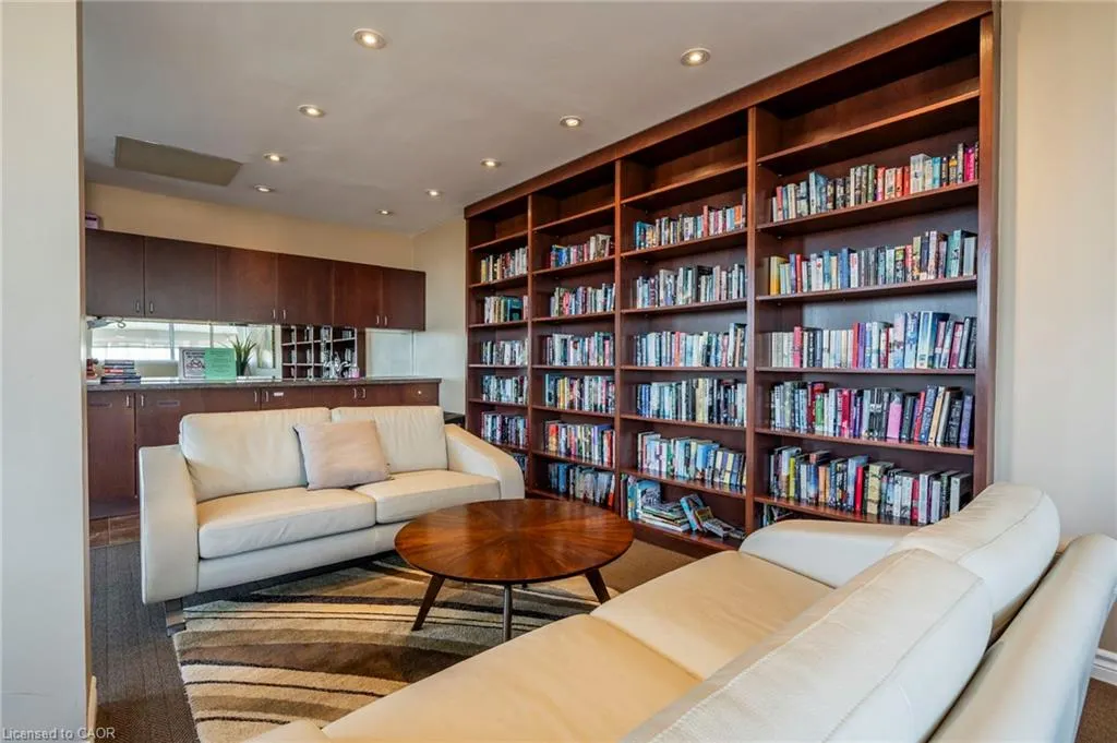 1276 Maple Crossing Boulevard #1406