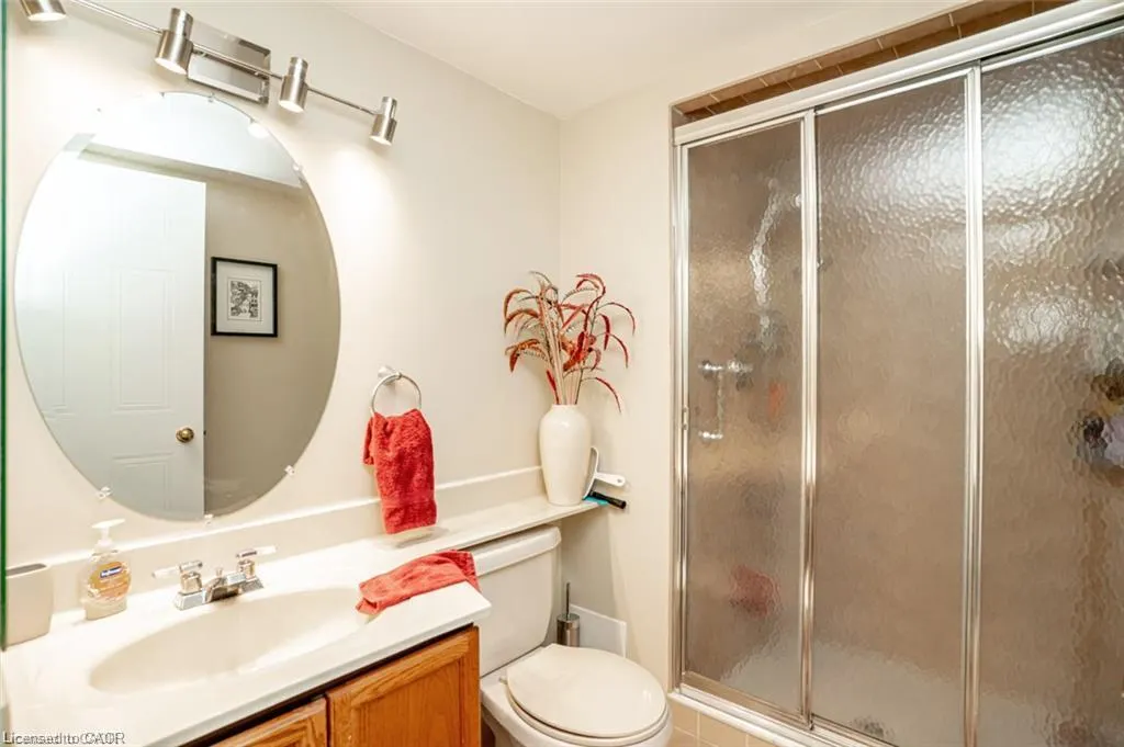 33 Weldrick Road E #209