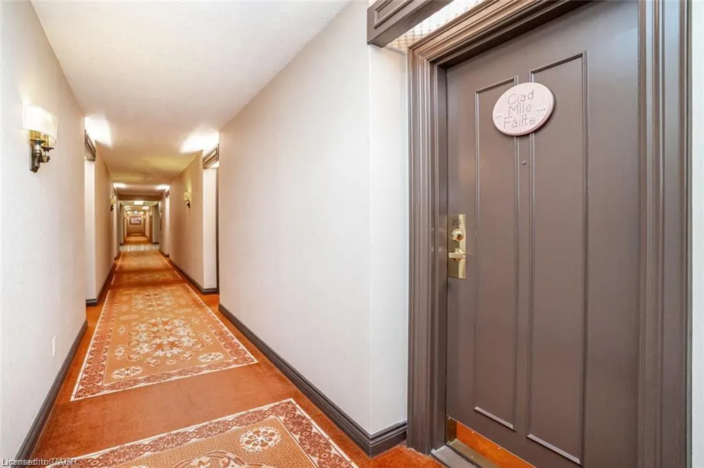 33 Weldrick Road E #209