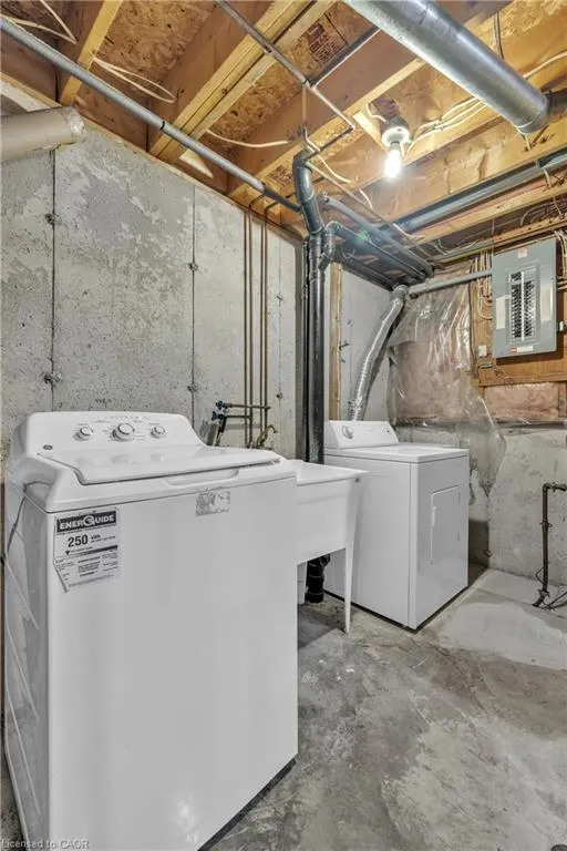 1135 Nellis Street #2
