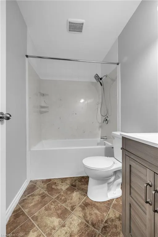 1135 Nellis Street #2