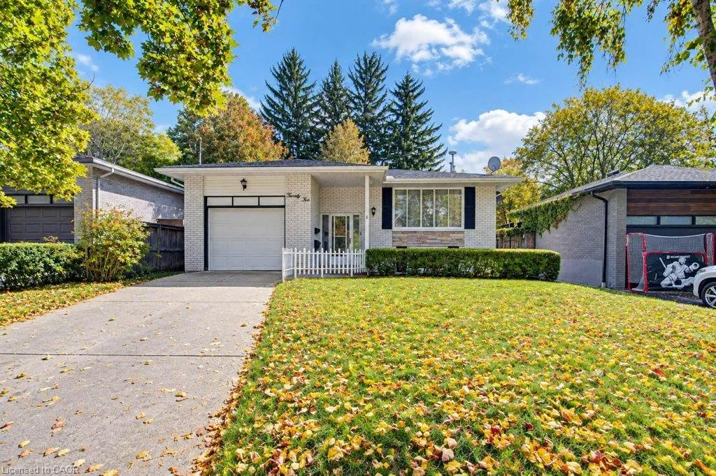 22 Clarke Street W