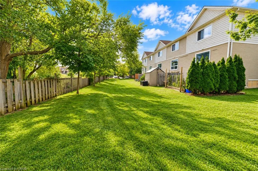23 Howe Drive #8