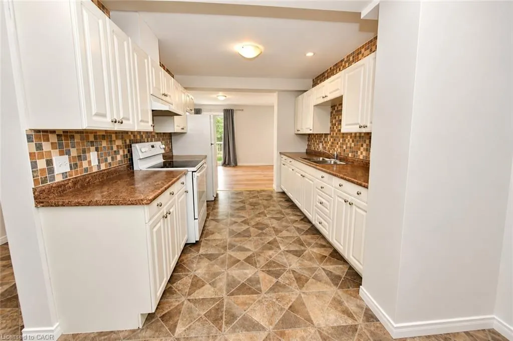 23 Howe Drive #8