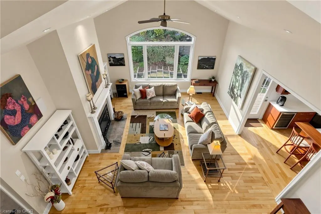 118 Foxridge Drive