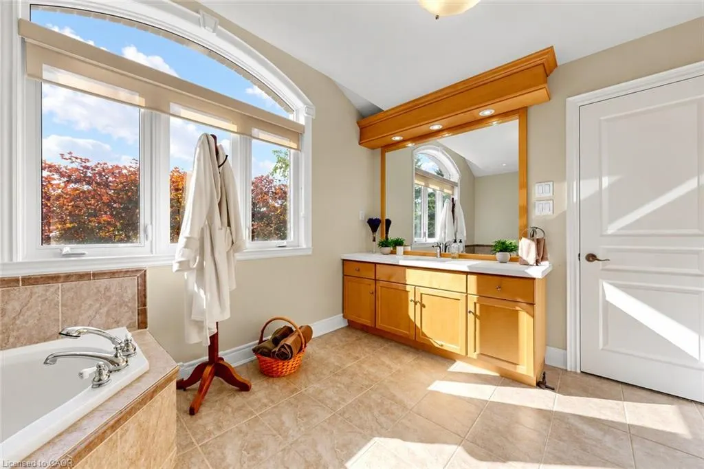 118 Foxridge Drive