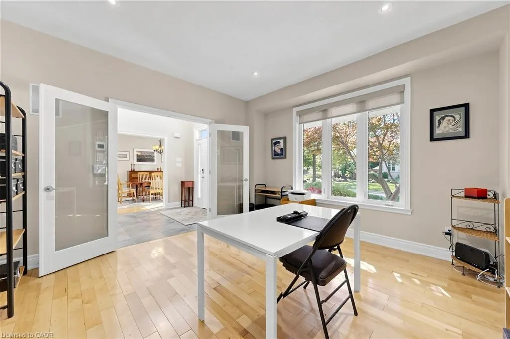 118 Foxridge Drive