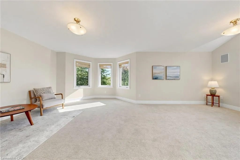 118 Foxridge Drive