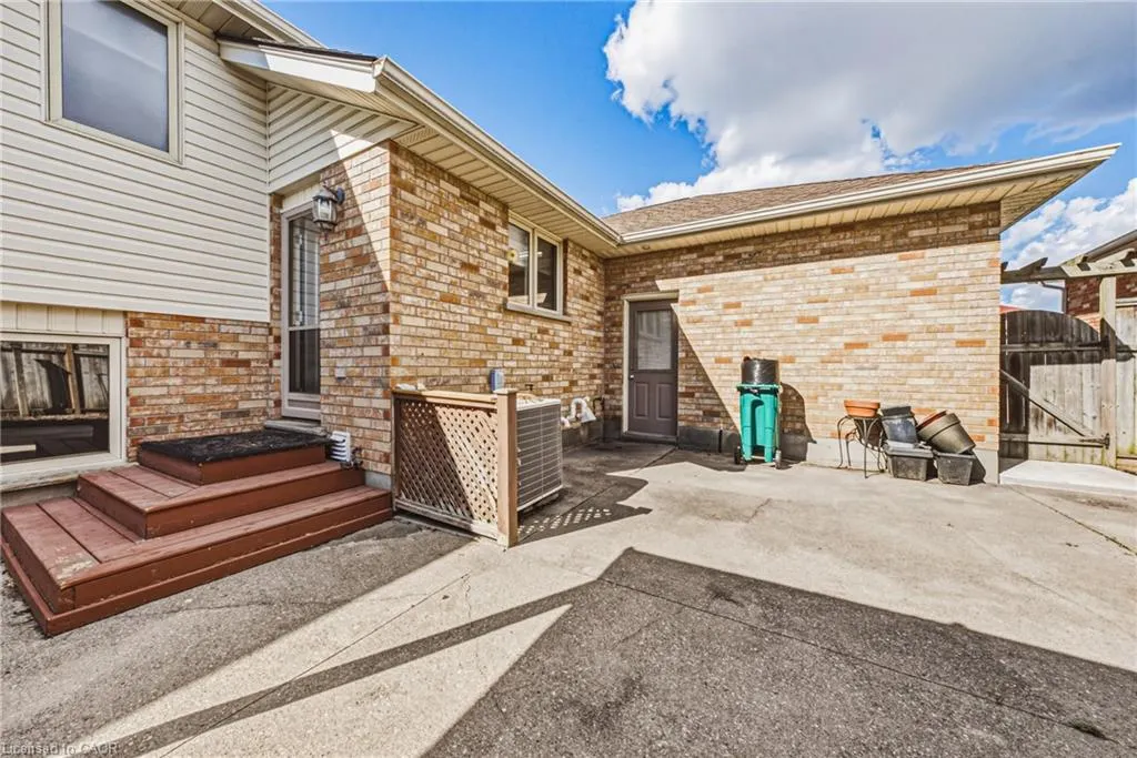 116 Attwood Drive