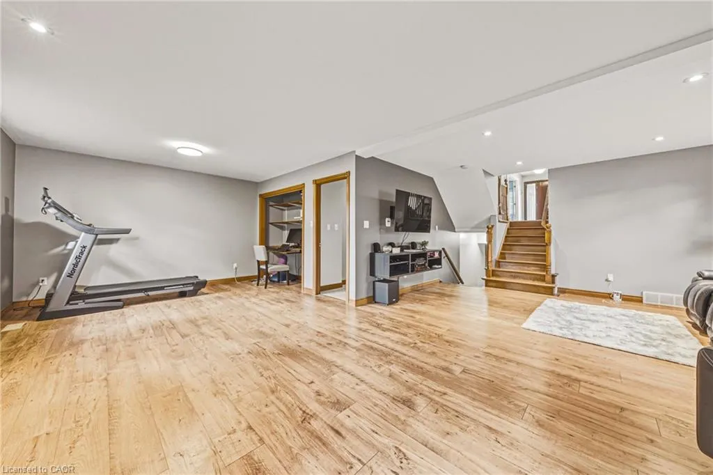 116 Attwood Drive