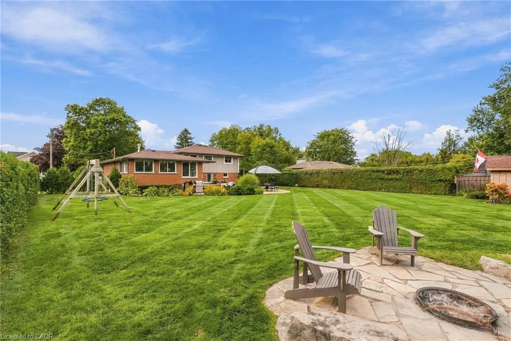 826 Millgrove Side Road