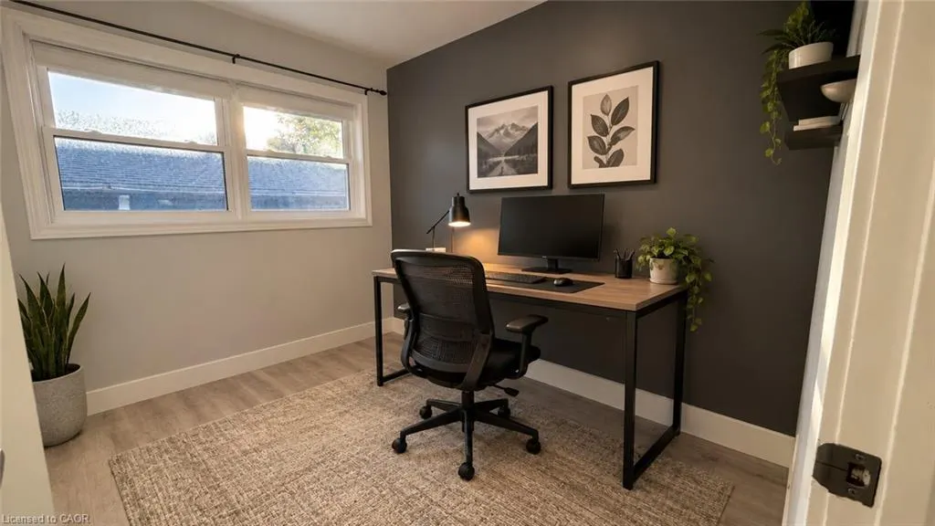 131 Kinzie Avenue #Main Floor