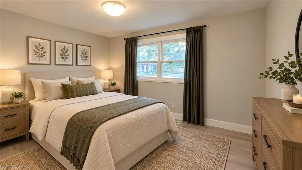 131 Kinzie Avenue #Main Floor