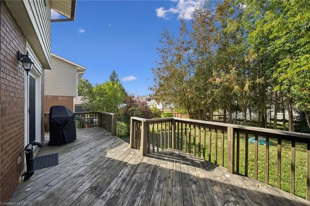 143 Hillbrook Crescent