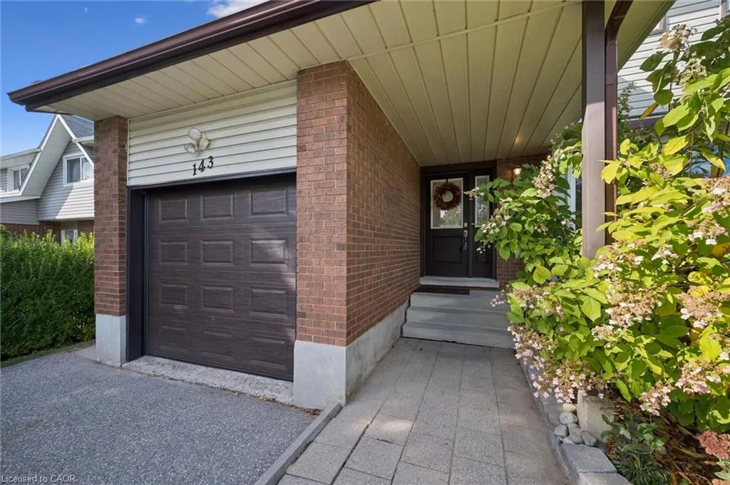 143 Hillbrook Crescent