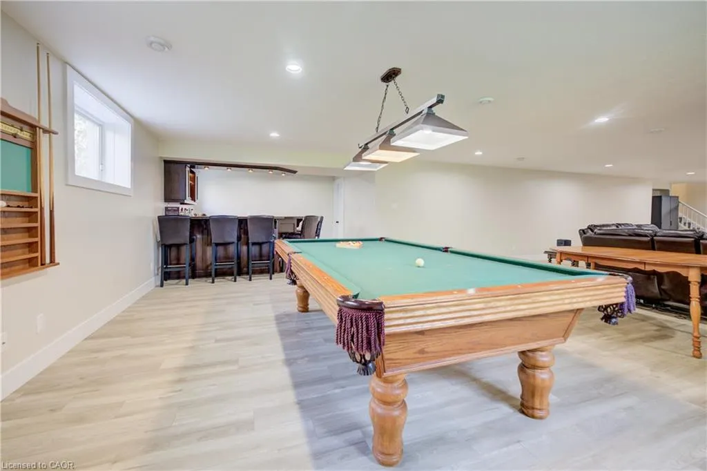 540 Sligo Road W